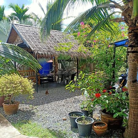 Nai Harn Coconoi Residence מראה חיצוני תמונה