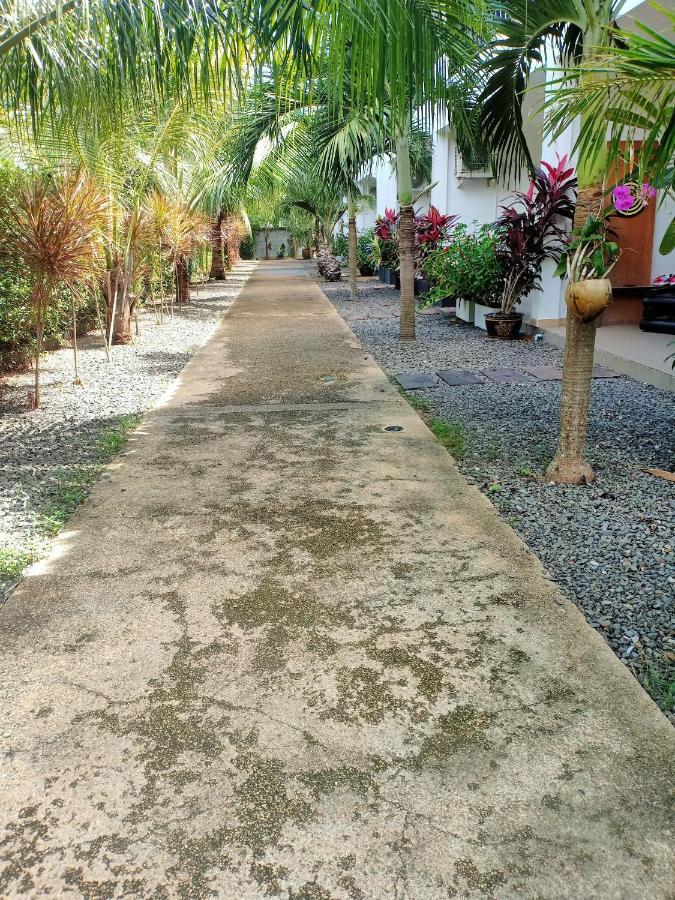 Nai Harn Coconoi Residence מראה חיצוני תמונה