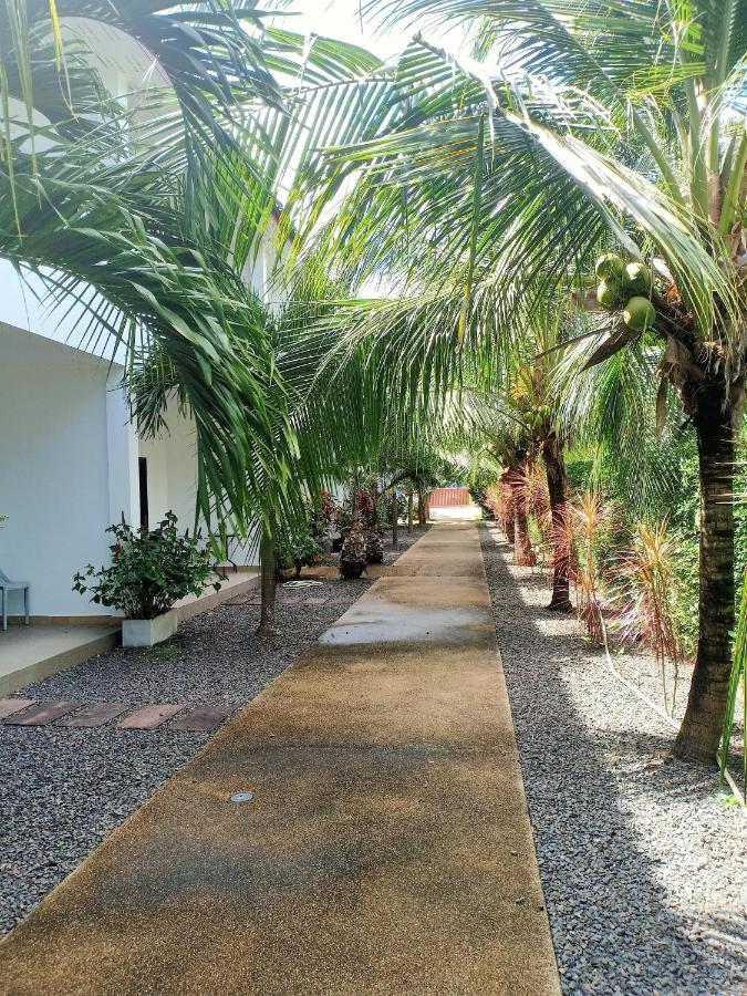 Nai Harn Coconoi Residence מראה חיצוני תמונה